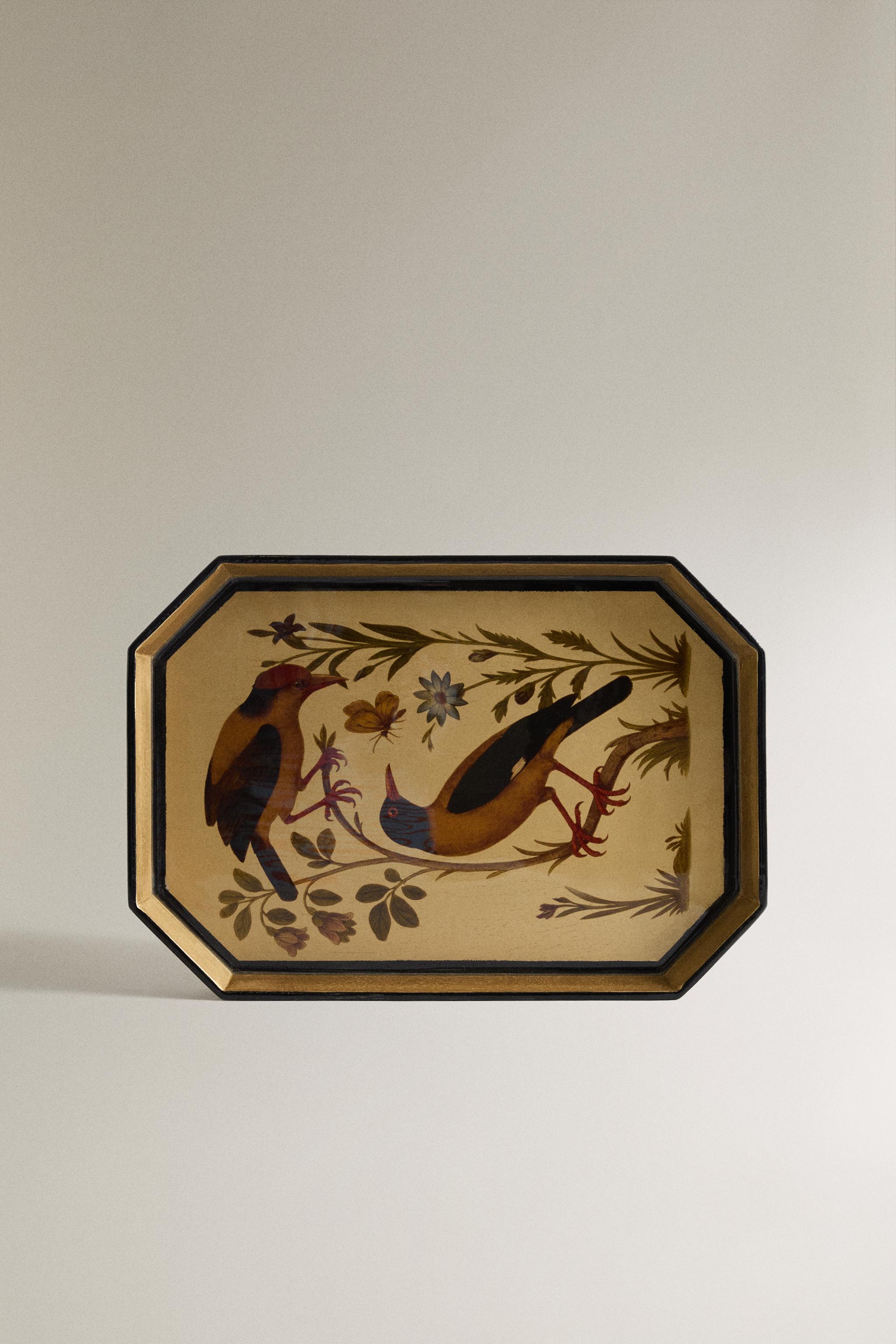 GOLD LACQUERED DECORATIVE TRAY | MARISA BERENSON